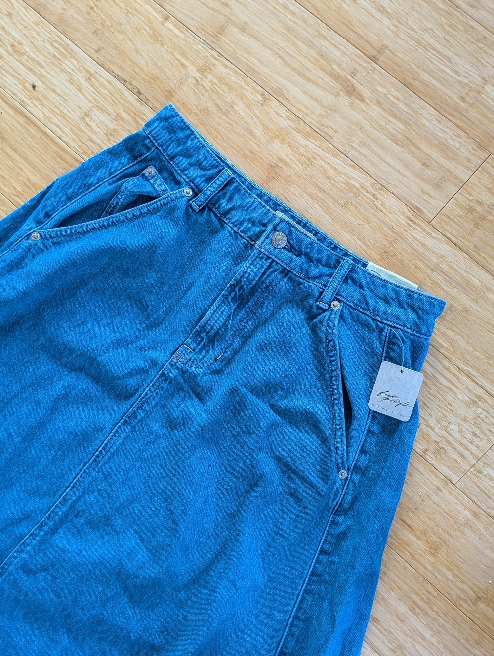 ✨ Nwt We The Free Sidney Denim Skirt Size 28 - Picture 7 of 8